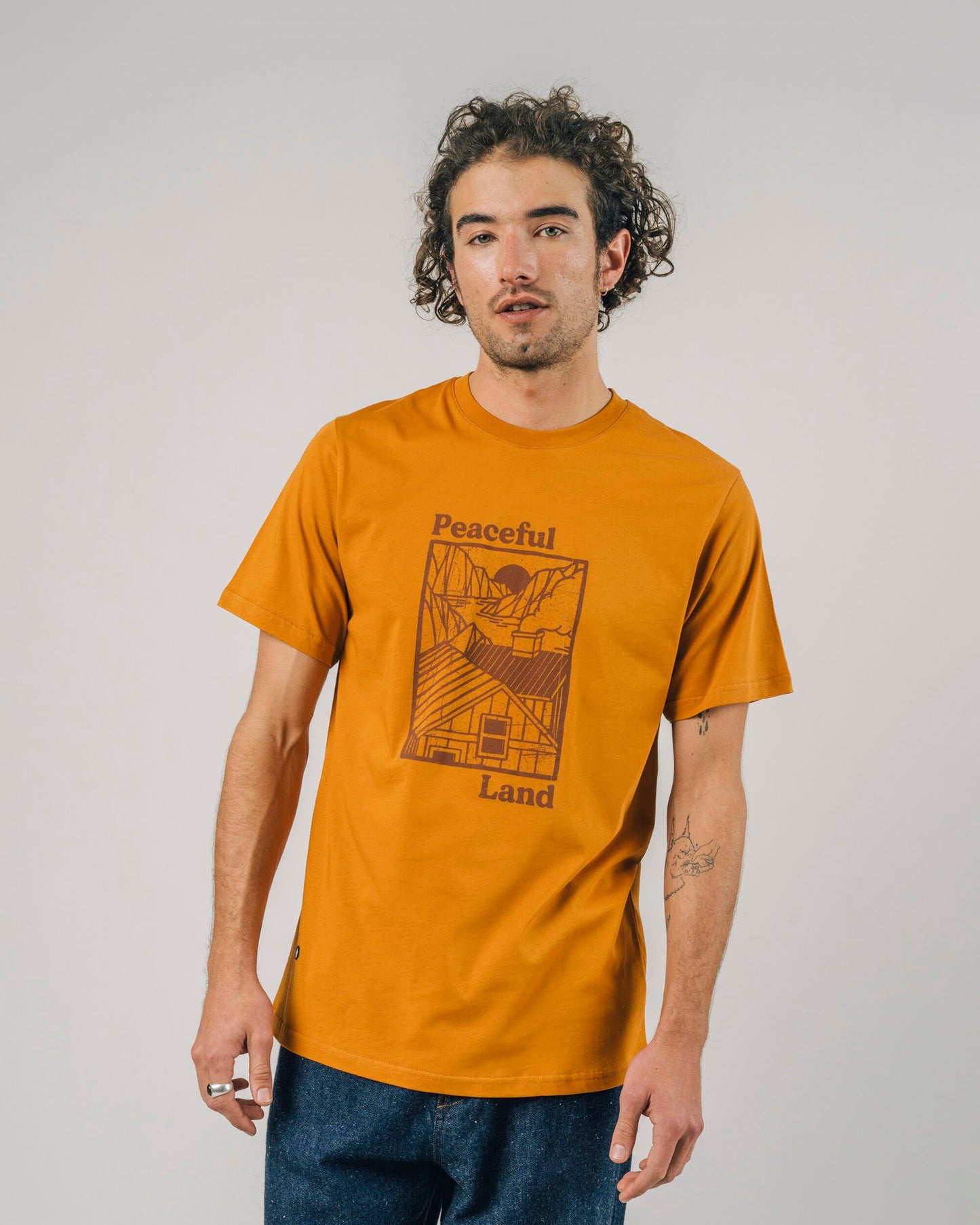 Peaceful Land T-Shirt Pumpkin