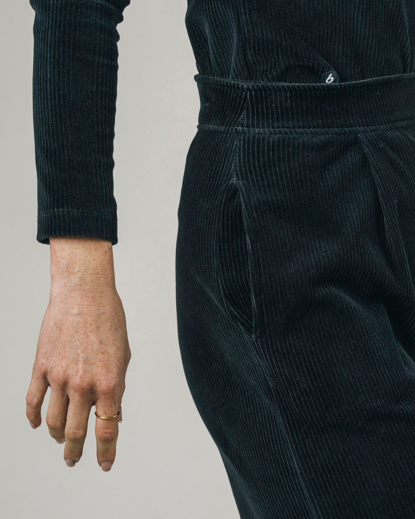 Corduroy Oversize Pant Black