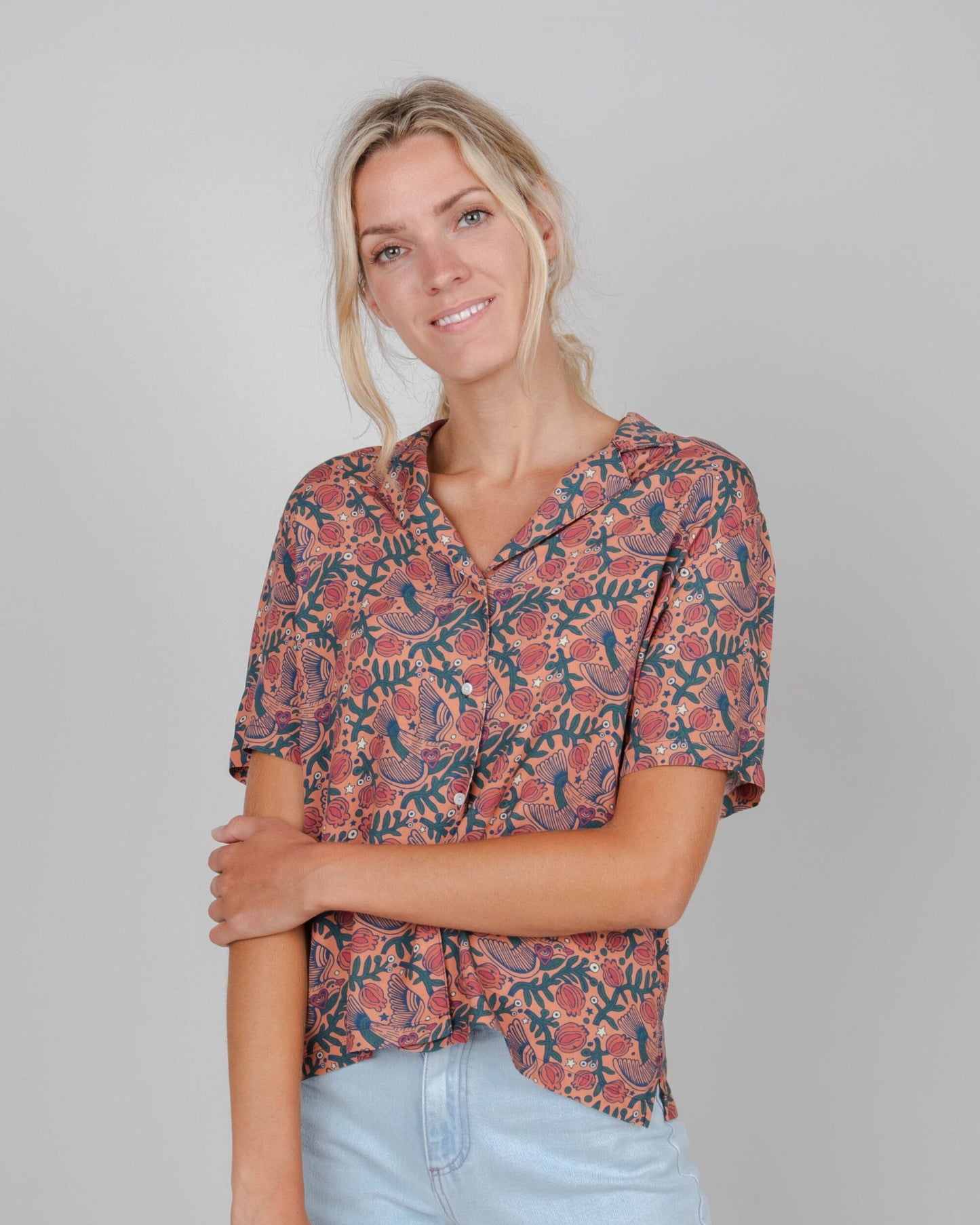 Passerine Aloha Blouse Coiro