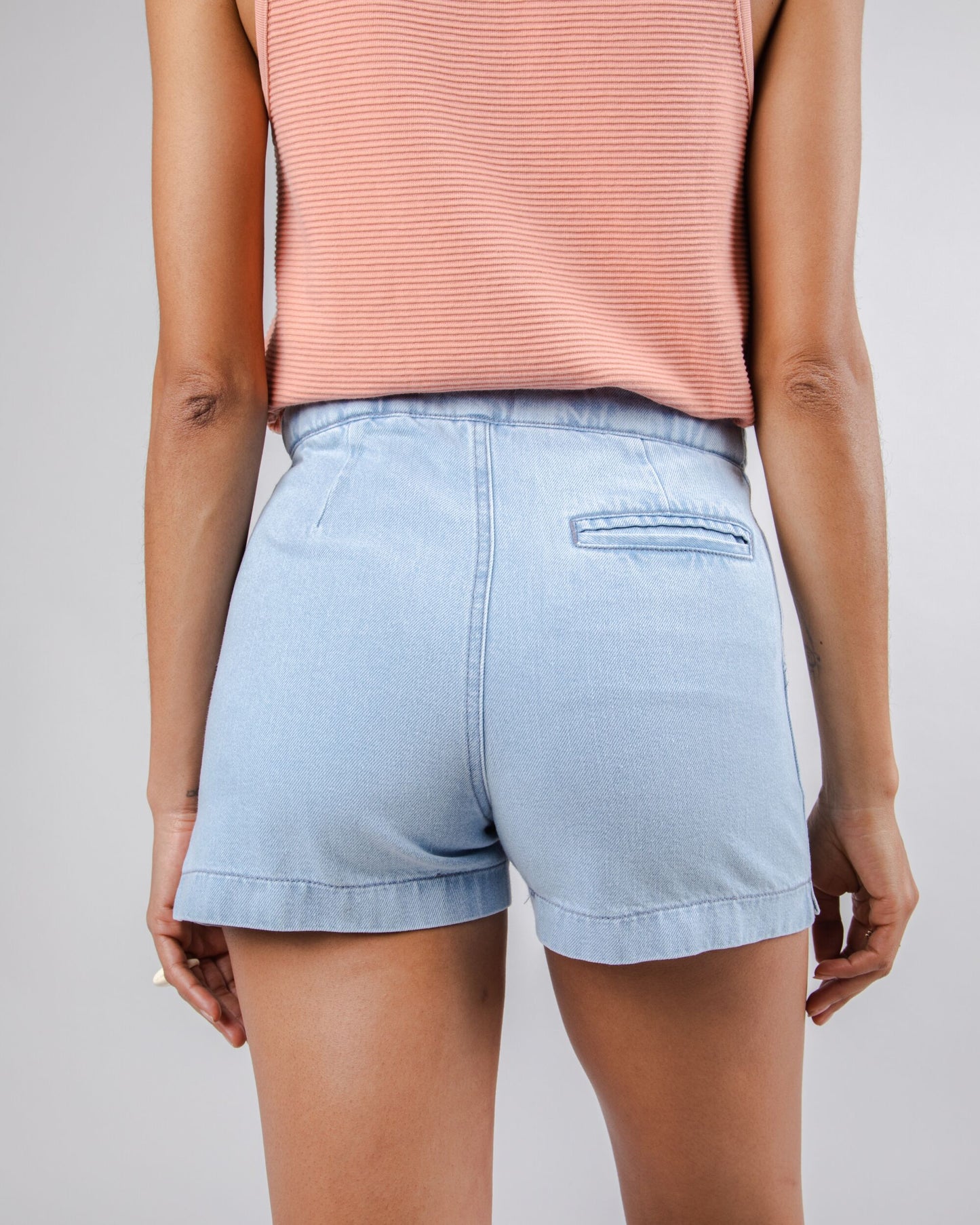 Lola Short Light Denim