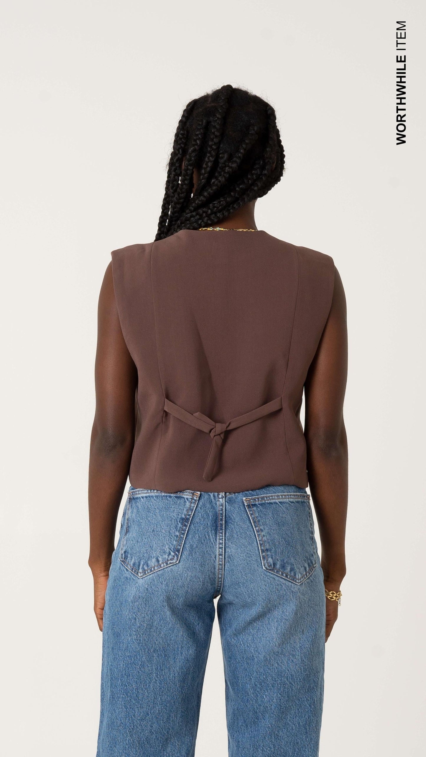 V-neck choco vest