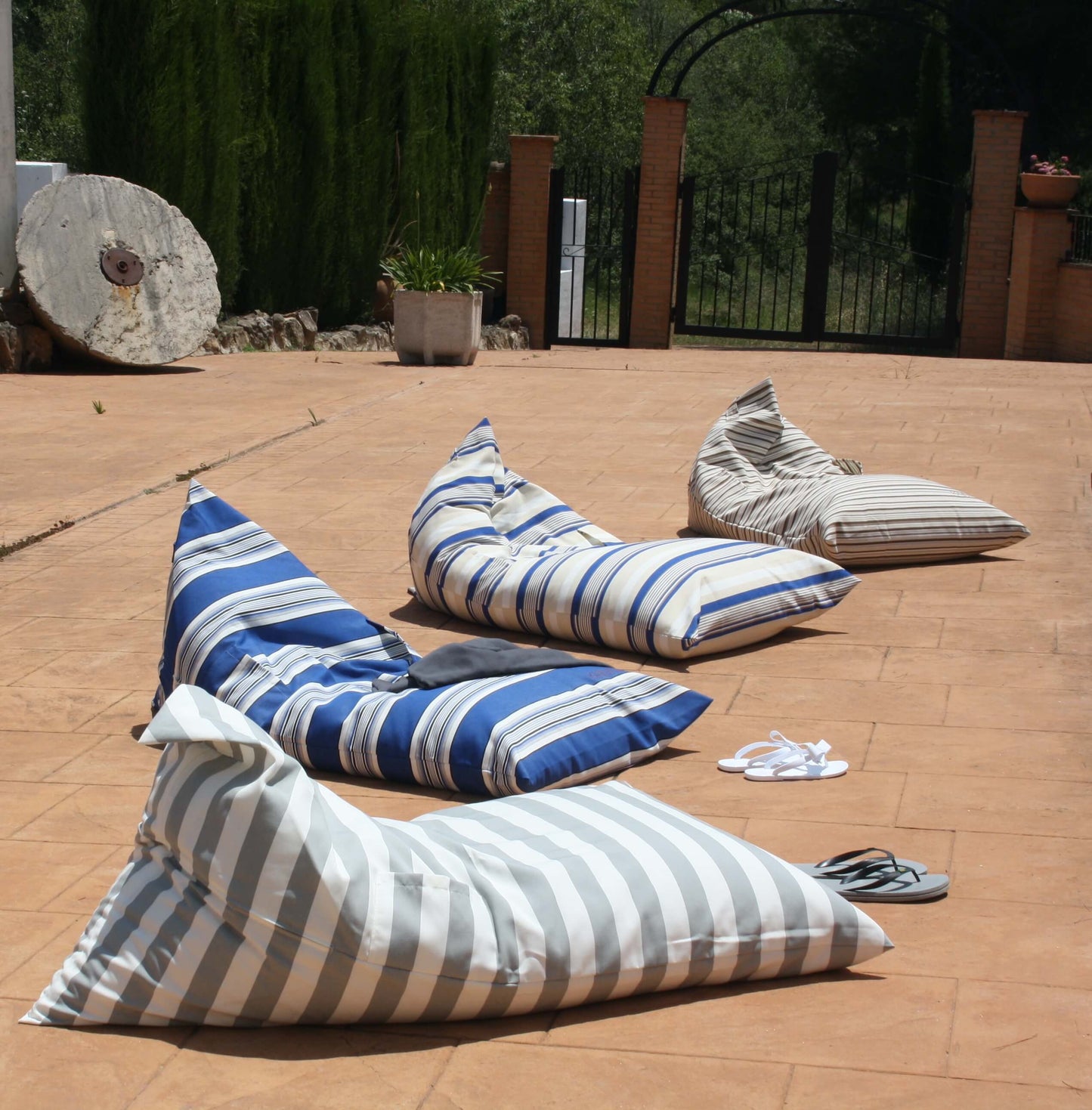 Puf Nuvola Chill Out exterior