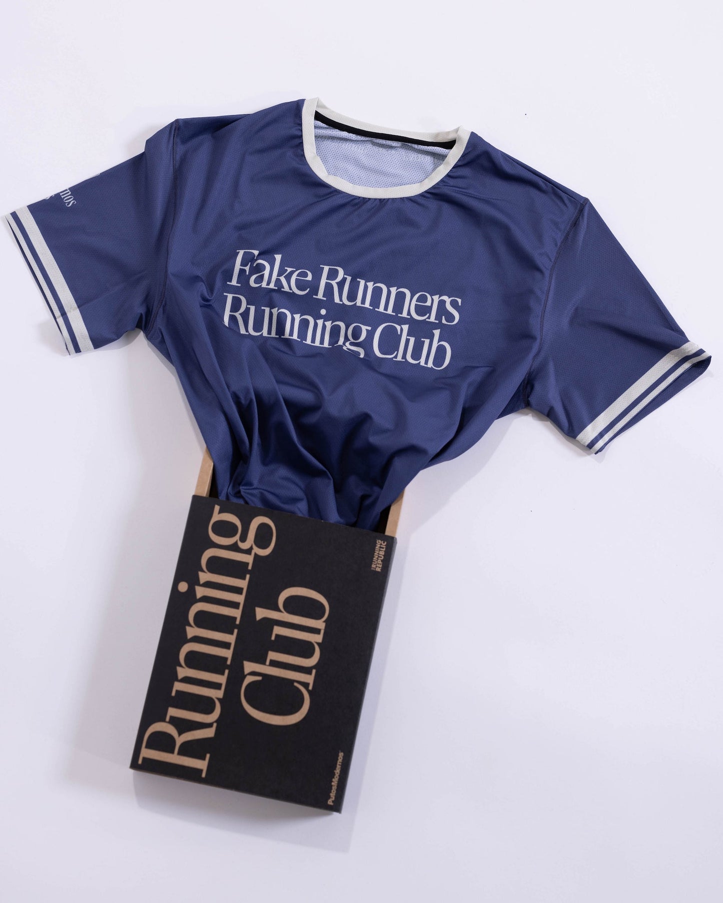 PutosModernos® Fake Runners Running Club Unisex Limited Edition Performance Tee
