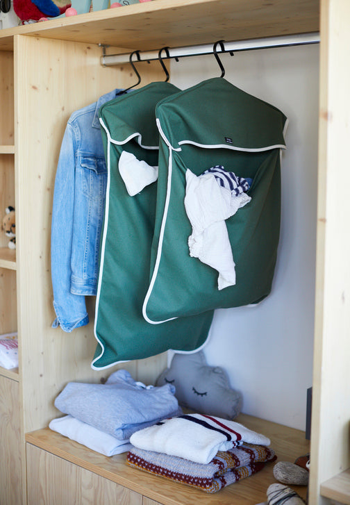 Bolsa de loneta para ropa sucia pequeña verde