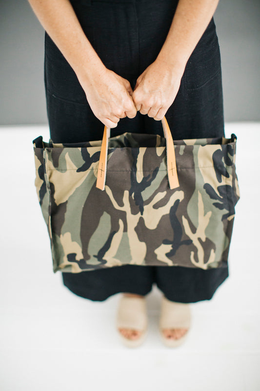 Camouflage bag with leather handles and Camo shoulder strap