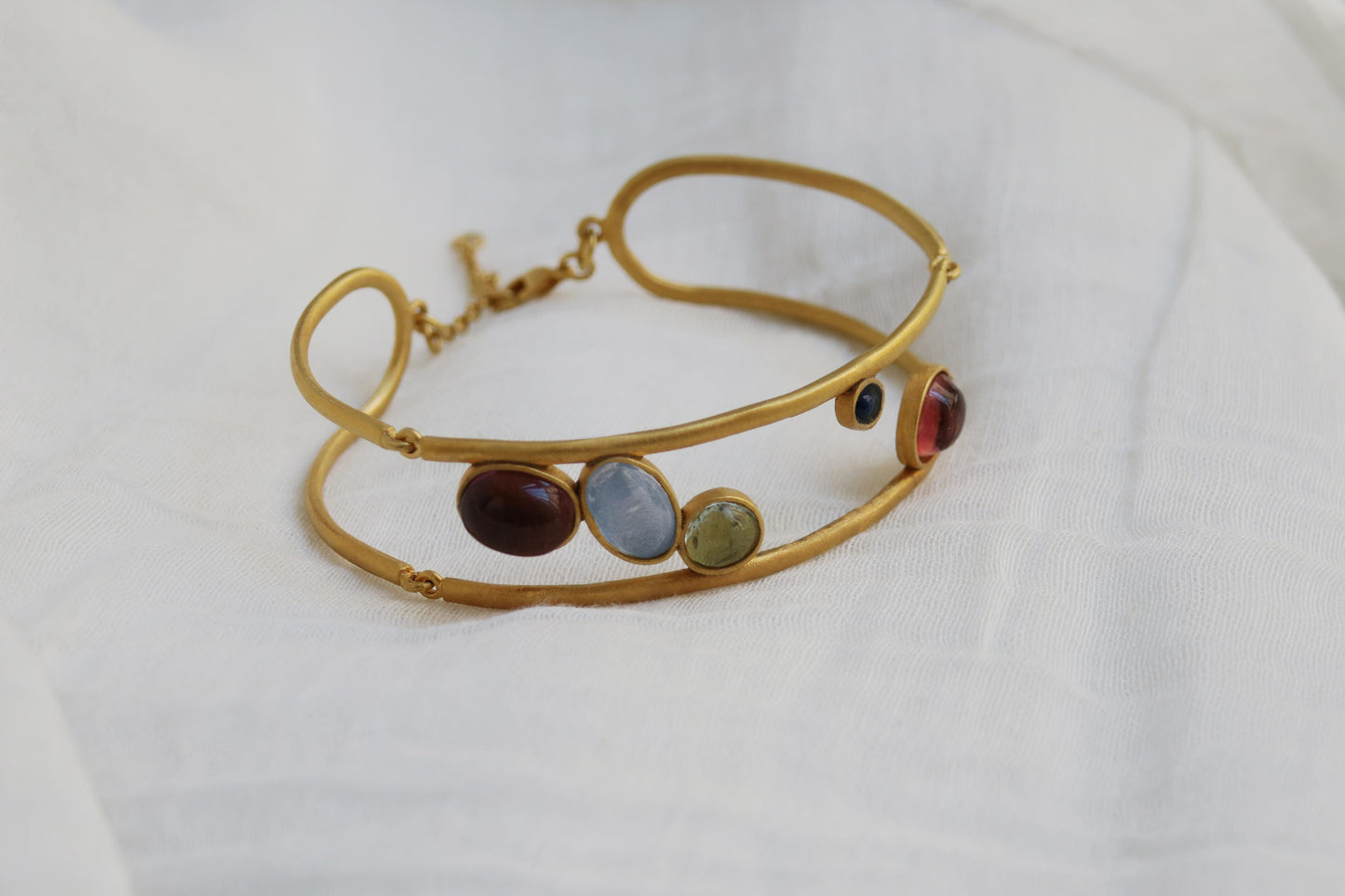 Alegria gold bracelet by Carme Fàbregas