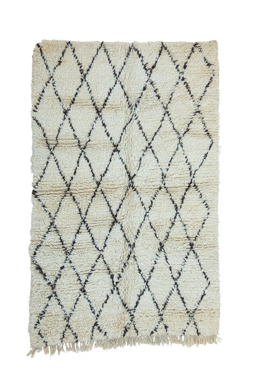 Authentic carpet from Beni Ourain 205x129 Cm