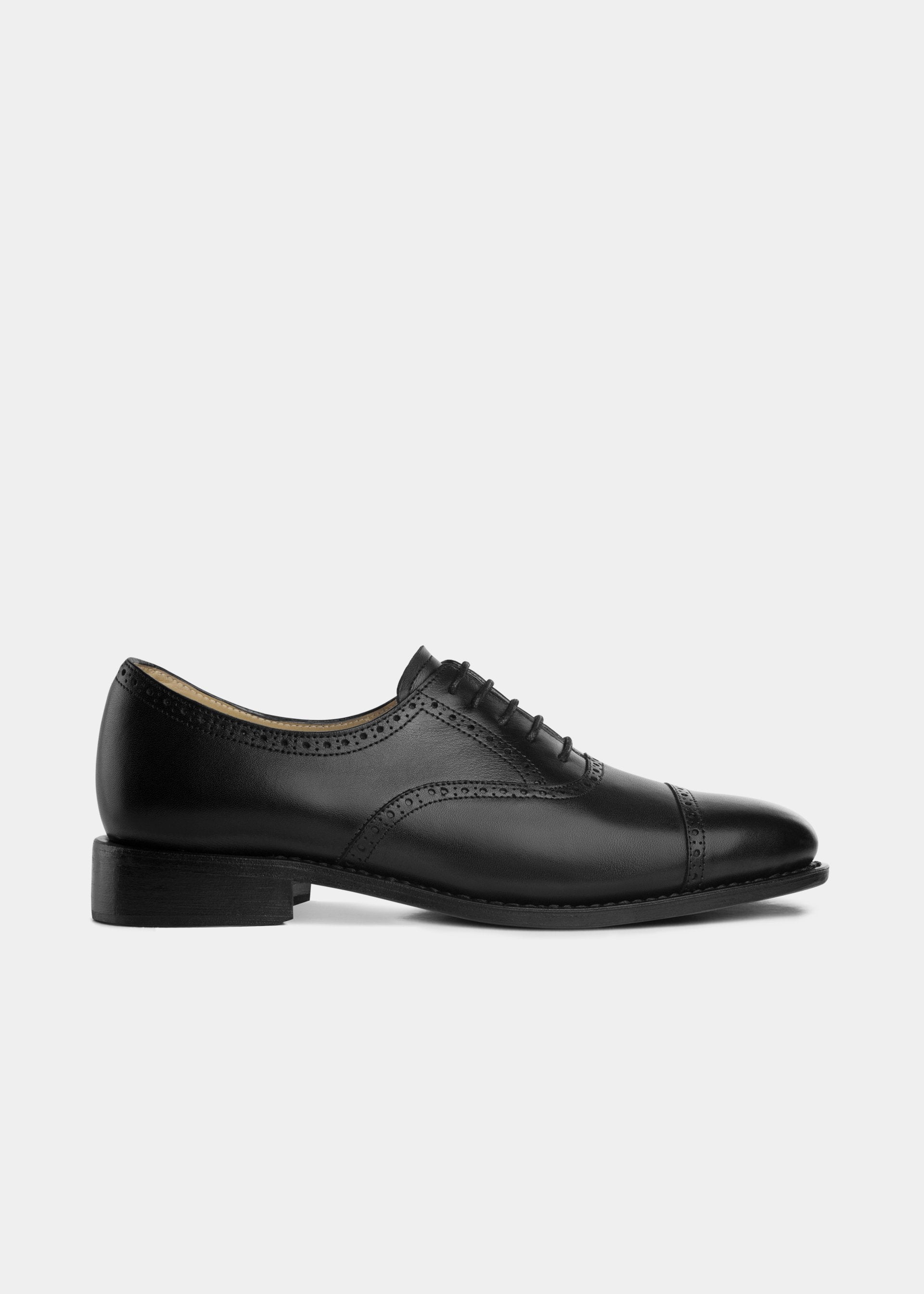 Black Cap-Toe Brogue - JAVIER MORATO · VALVERDE DEL CAMINO