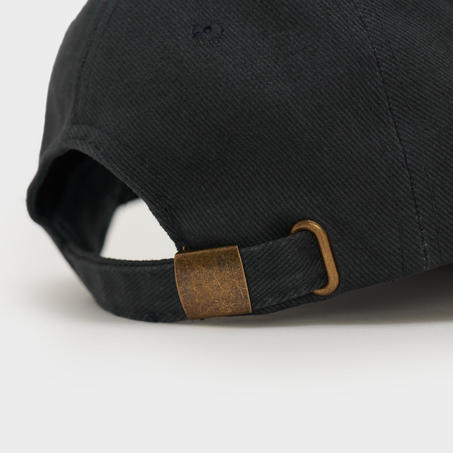 BLACK ORGANIC COTTON CAP