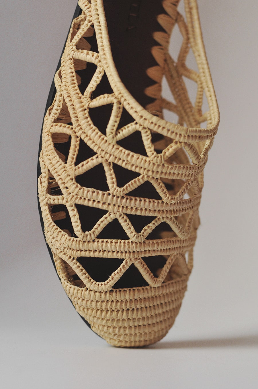 Carmen shoe