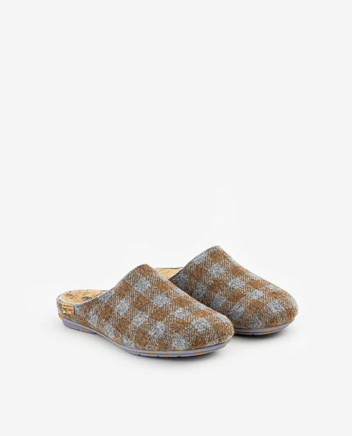 Ecological winter house slippers for men and women honey taupe