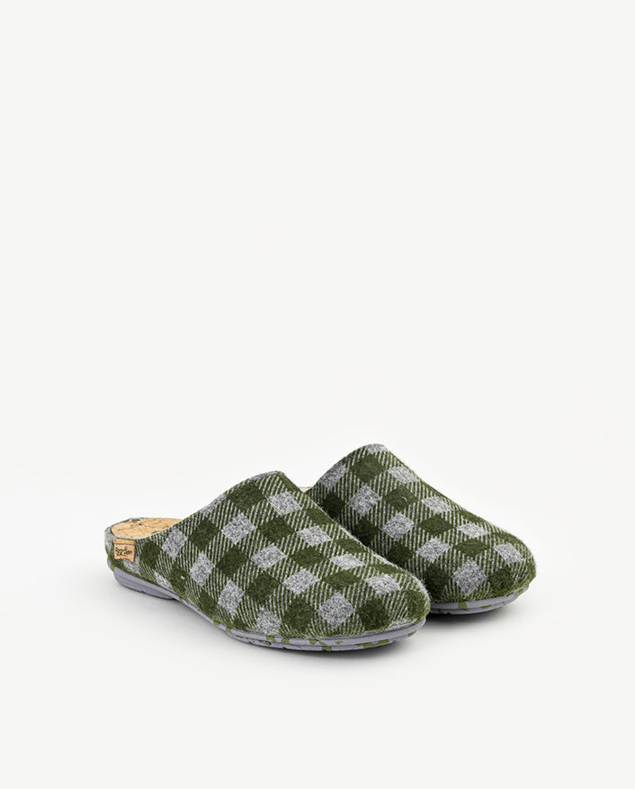 Green honey khaki winter women's and men's slippers