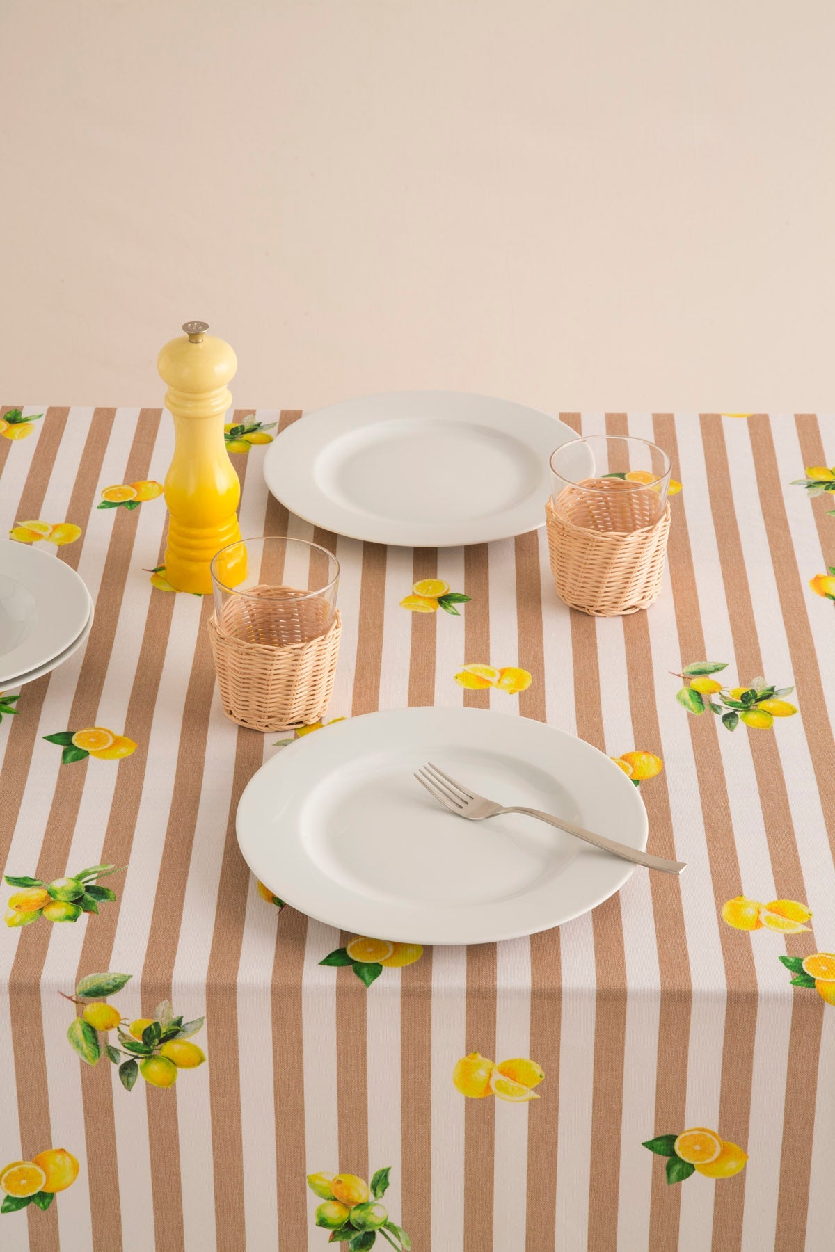 Beige Stain-Resistant Striped Tablecloth with Lemons 140x140 - Hana Lole