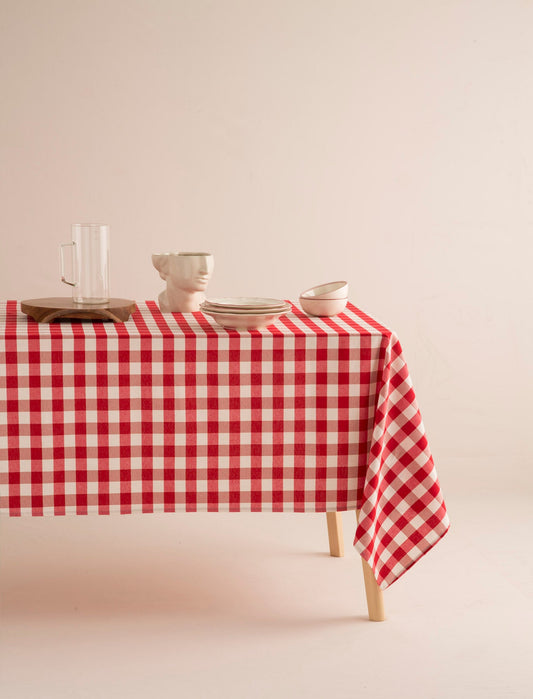 Red Stain-Resistant Vichi Square Tablecloth 140x140 - Hana Lole