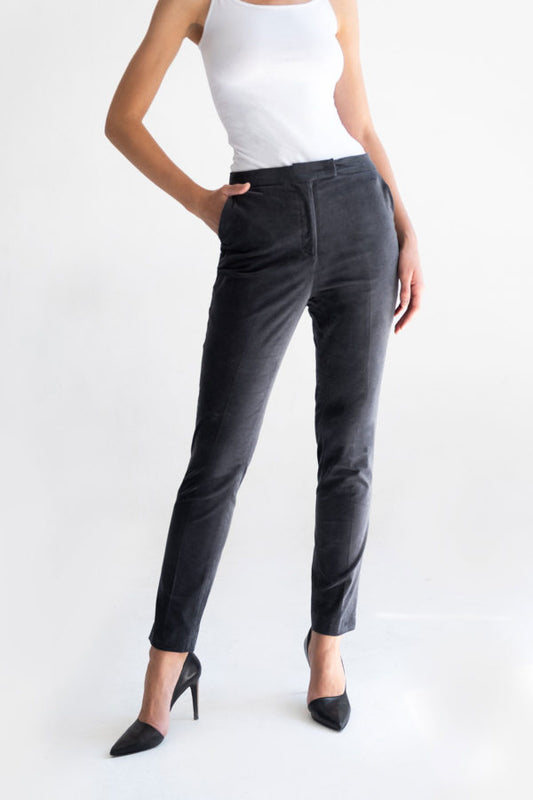 Charcoal gray skinny pants with pockets