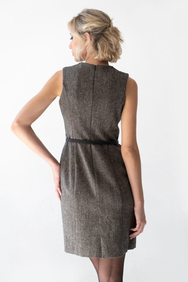 Vestido de espiga de lana reciclada con cinturón