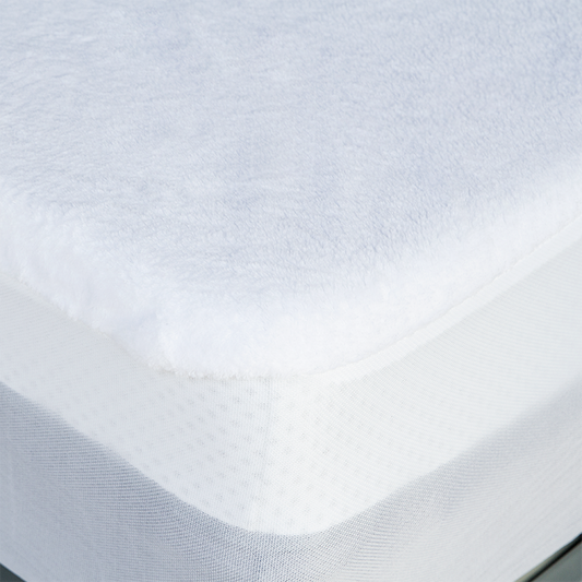 Waterproof terry mattress protector 90 grams + polyurethane