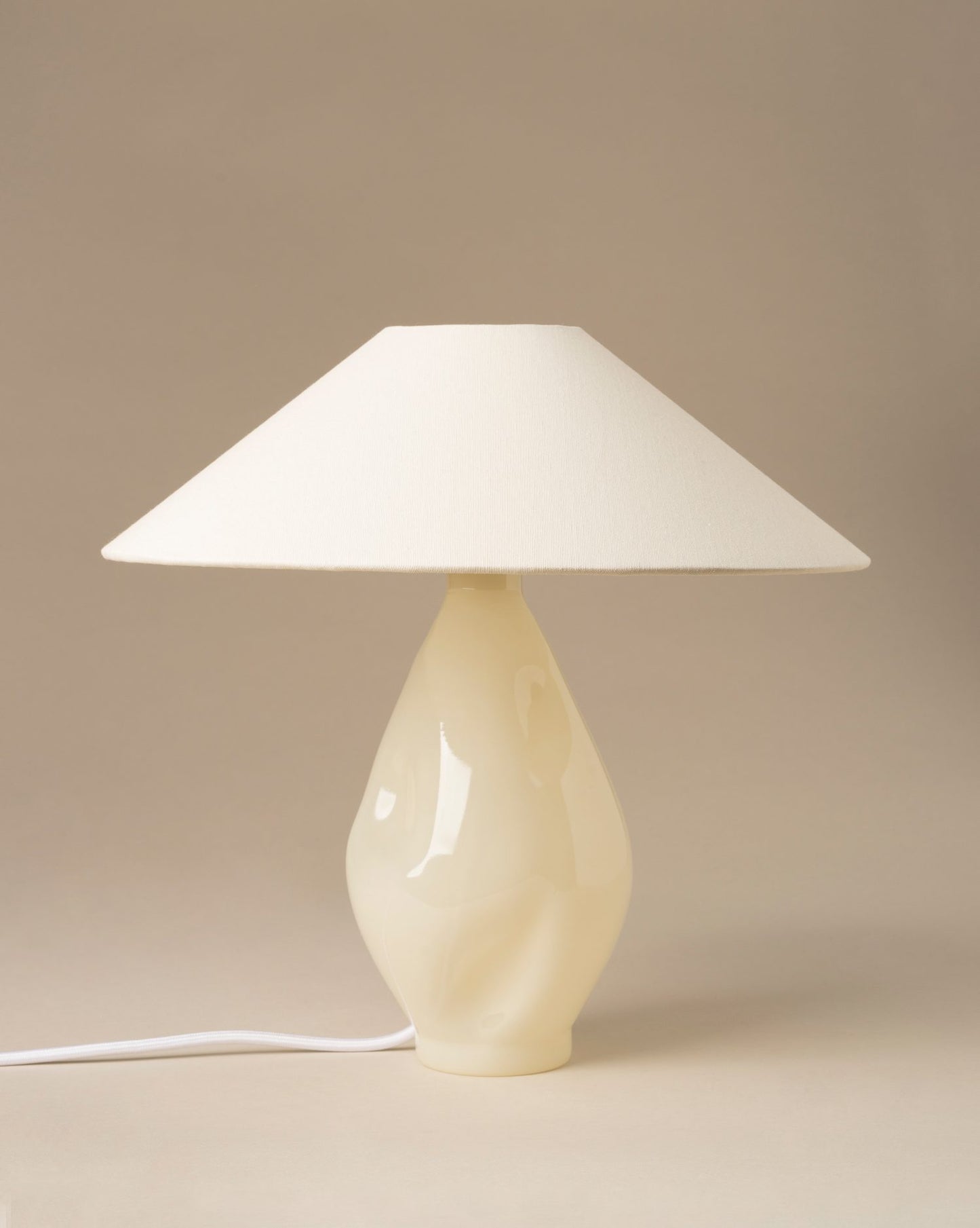 Beige-Conical Glass Lamp