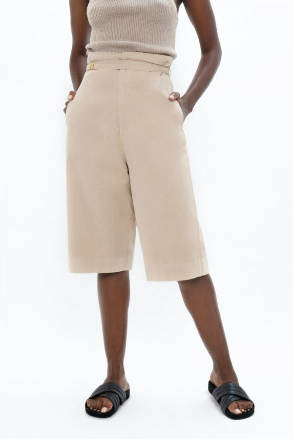 Florence Trousers - Organic Cotton Bermuda Shorts - Sand