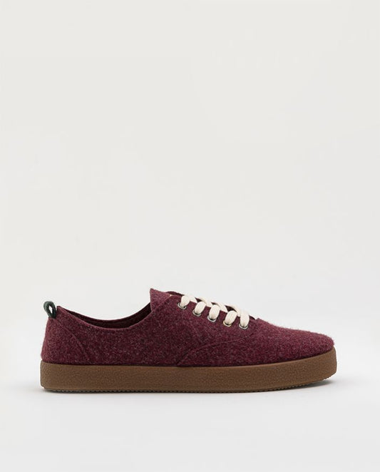 Casual sneakers recycled material acacia burgundy