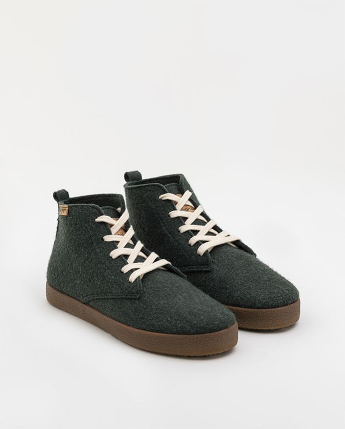 Green boots made of recycled material acacia large bosco