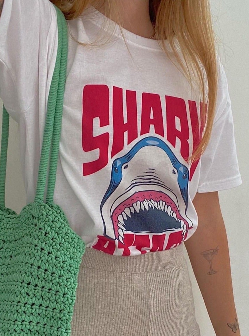 Camiseta Shark Attack